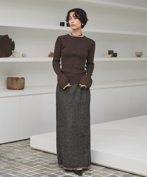 AIC.（エーアイシー）の「ツイードロングスカート/セットアップ可能（スカート・レディース・ブラウン/ブラック・FREE）」の4枚目の写真