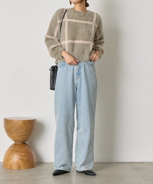 Jena espace merveilleux（ジェナ　エスパスメルヴェイユ）の「【一枚で決まる】チェック柄シャギーニット（ニット/セーター・レディース・ブラック/グレー/オフホワイト・FREE）」の16枚目の写真