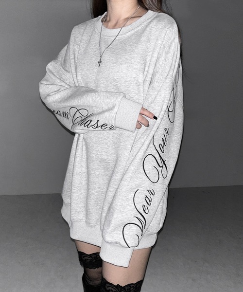me+em select(ミームセレクト)の「【 2color 】レタリングロゴ刺繍スウェットプルオーバー / lettering logo embroidery sweat pullover(スウェット・レディース・ブラック/グレー・FREE)」の18枚目の写真