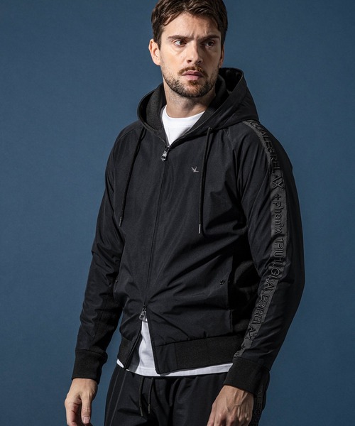 ウノピゥウノウグァーレトレ リラックス（1PIU1UGUALE3 RELAX）/1PIU1UGUALE3 RELAX × +phenixサイドロゴジップアップパーカー 1PIU1UGUALE3 RELAX × +phenix(ウノピゥウノウグァーレトレ リラックス