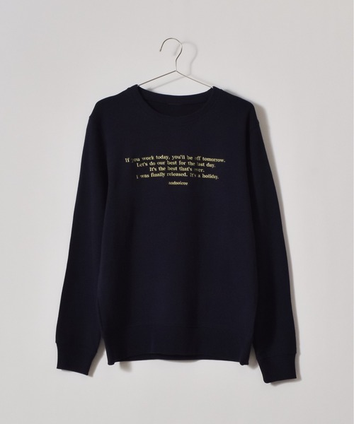 &soiree(アンドソワレ)の「【&soiree】メッセージ刺繍裏毛スウェットクルーネックプルオーバー(スウェット・レディース・ベージュ/ネイビー・FREE)」の8枚目の写真