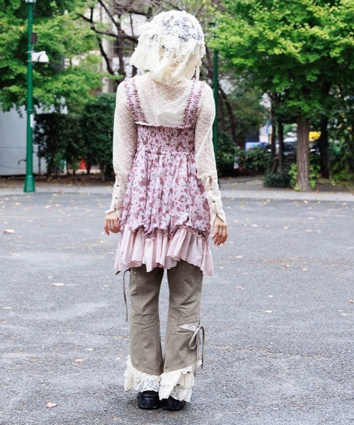 axes femme（アクシーズファム）の「レース付スリット×リボンパンツ（その他パンツ・レディース・カーキ/ケミカルウォッシュ・FREE）」の9枚目の写真