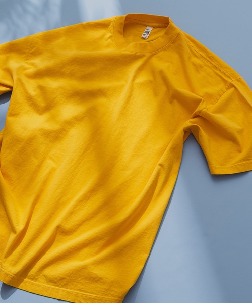 LOS ANGELES APPAREL(ロサンゼルスアパレル)の「【LOS ANGELES APPAREL/ロサンゼルスアパレル】1801GD 6.5oz ガーメントダイ クルーネックTシャツ(Tシャツ/カットソー・メンズ・チャコールグレー/ブラック/ホワイト/ゴールド・X-LARGE/MEDIUM/LARGE)」の1枚目の写真