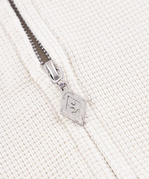 SUPPLIER（サプライヤー）の「A'GEM/9 × .kom 『SUPPLIER/サプライヤー』 Cross Leather Patch Thermal Zip Hoodie/クロスレザーパッチ サーマル ジップアップパーカー（パーカー・メンズ・ベージュ/ブラック・XL/L/M）」の16枚目の写真