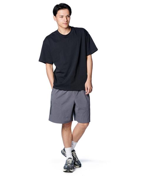 UNDER ARMOUR(アンダーアーマー)の「UAヘビーウエイト オーバーサイズド ショートスリーブTシャツ(トレーニング/メンズ)(Tシャツ/カットソー・メンズ・ブラック・S/M/L/3XL/XL/2XL)」の15枚目の写真