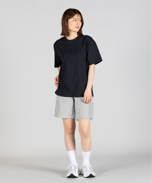 UNDER ARMOUR(アンダーアーマー)の「UAヘビーウエイト オーバーサイズド ショートスリーブTシャツ(トレーニング/メンズ)(Tシャツ/カットソー・メンズ・ブラック・S/M/L/3XL/XL/2XL)」の13枚目の写真