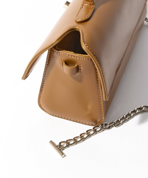 cache cache（カシュ カシュ）の「【cache cache(カシュカシュ)】横長スムースショルダー（ハンドバッグ・レディース・ブラック/ブラウン/レッド・FREE）」の6枚目の写真