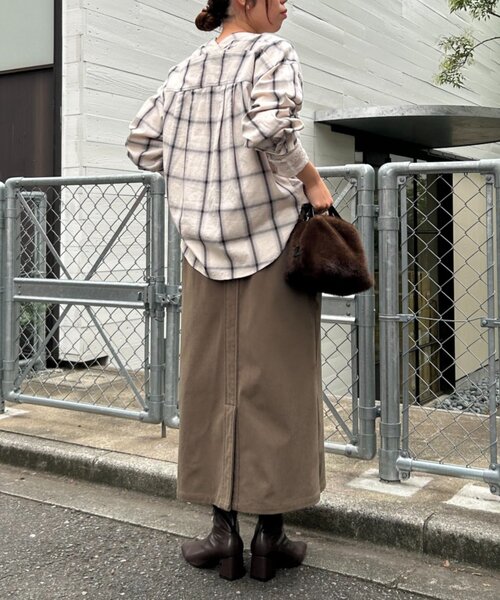 Jena espace merveilleux（ジェナ　エスパスメルヴェイユ）の「【WEB限定】ストレッチキモウナロースカート（スカート・レディース・アイボリー/カーキ/ブラック・FREE）」の19枚目の写真