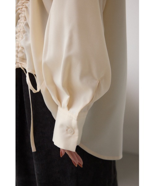 AZUL by moussy(アズールバイマウジー)の「ドロストシャツ(シャツ/ブラウス・レディース・ブラック系その他/アイボリー/ブラウン・FREE)」の10枚目の写真