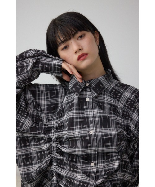 AZUL by moussy(アズールバイマウジー)の「ドロストシャツ(シャツ/ブラウス・レディース・ブラック系その他/アイボリー/ブラウン・FREE)」の13枚目の写真