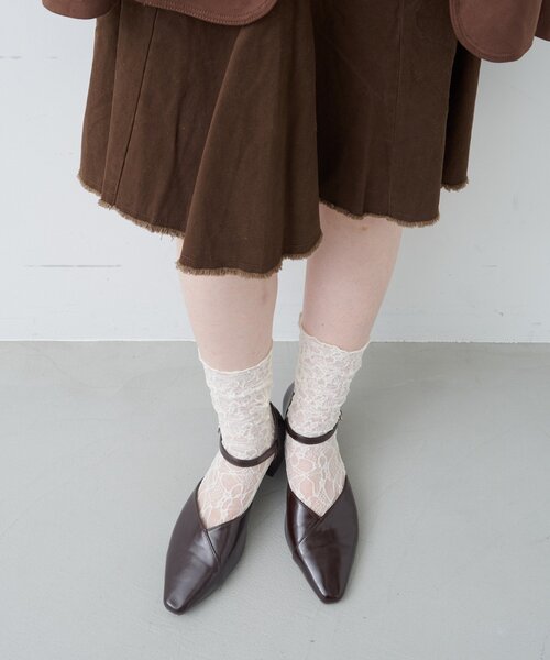 Kastane（カスタネ）の「クロスストラップパンプス（パンプス・レディース・ブラック/ブラウン・36/37/38）」の16枚目の写真