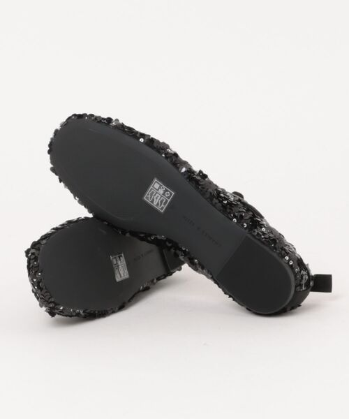 CHARLES & KEITH(チャールズ & キース)の「シークイン ボウクロスオーバーストラップ メリージェーンフラット(パンプス・レディース・ブラック系その他2/シルバー・25cm/24.5cm/23.5cm/23cm/22.5cm)」の3枚目の写真