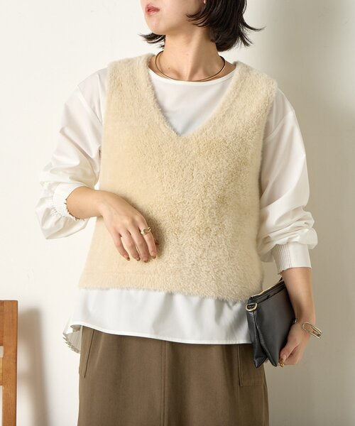 Jena espace merveilleux（ジェナ　エスパスメルヴェイユ）の「【体系カバー/2点セット】フェザーベストセットブラウス（ベスト・レディース・アイボリー/ブラック/ベージュ・FREE）」の2枚目の写真
