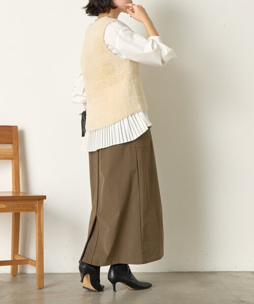 Jena espace merveilleux（ジェナ　エスパスメルヴェイユ）の「【体系カバー/2点セット】フェザーベストセットブラウス（ベスト・レディース・アイボリー/ブラック/ベージュ・FREE）」の7枚目の写真