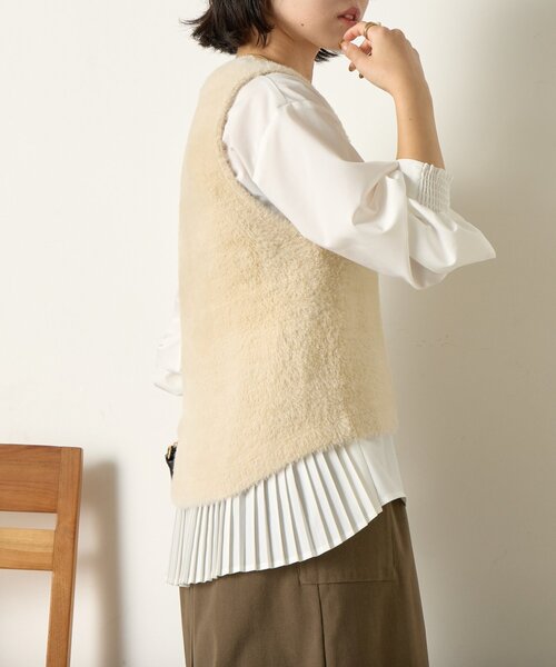 Jena espace merveilleux（ジェナ　エスパスメルヴェイユ）の「【体系カバー/2点セット】フェザーベストセットブラウス（ベスト・レディース・アイボリー/ブラック/ベージュ・FREE）」の10枚目の写真