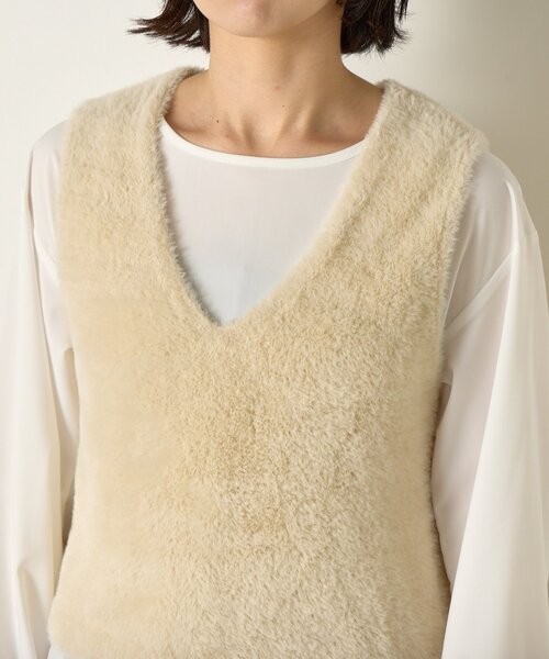 Jena espace merveilleux（ジェナ　エスパスメルヴェイユ）の「【体系カバー/2点セット】フェザーベストセットブラウス（ベスト・レディース・アイボリー/ブラック/ベージュ・FREE）」の16枚目の写真