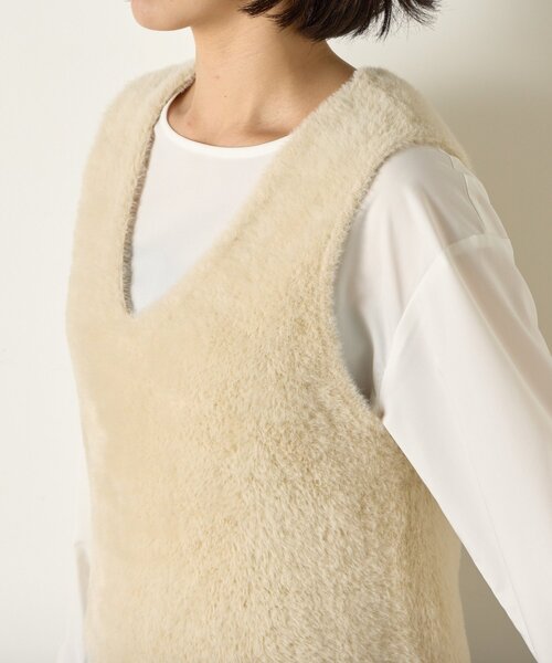 Jena espace merveilleux（ジェナ　エスパスメルヴェイユ）の「【体系カバー/2点セット】フェザーベストセットブラウス（ベスト・レディース・アイボリー/ブラック/ベージュ・FREE）」の17枚目の写真