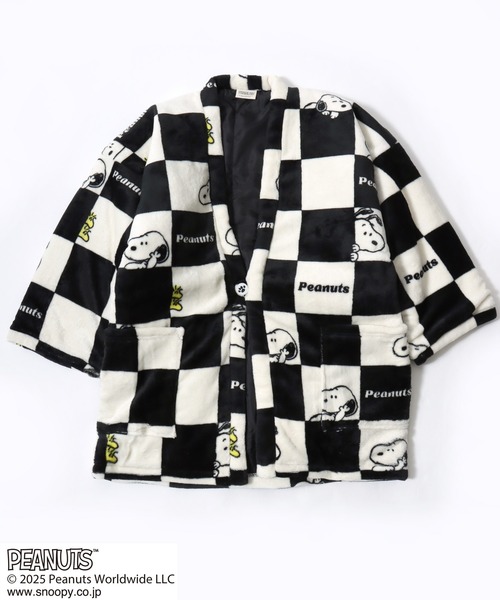 PEANUTS（ピーナッツ）の「PEANUTS SNOOPY（ピーナッツ スヌーピー）キャラクターふわもこボアフリース半纏/ちゃんちゃんこ（ガウン/バスローブ・メンズ・ネイビー系1/ネイビー系2/ホワイト×ブラック/ホワイト系その他/グレー系その他/チャコールグレー・M-L）」の7枚目の写真