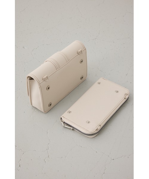 AZUL by moussy（アズールバイマウジー）の「ベルトデザインウォレットバッグ（ショルダーバッグ・レディース・ダークグリーン/アイボリー/ブラック・FREE）」の12枚目の写真