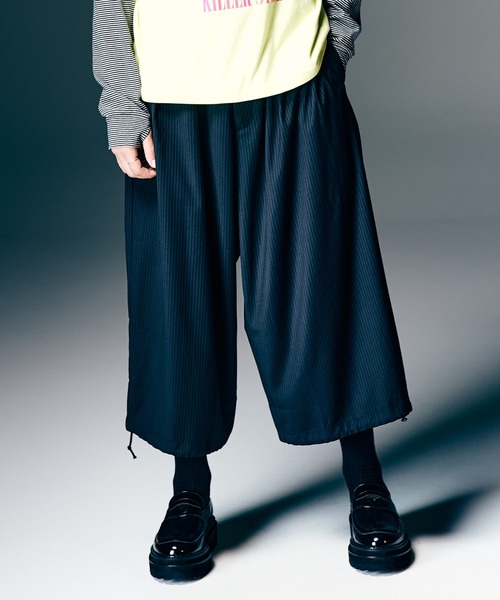 glamb（グラム）の「Easy Wide Cropped Pants / イージーワイドクロップドパンツ（その他パンツ・メンズ・ブラック/グレー・S/M/L）」の11枚目の写真