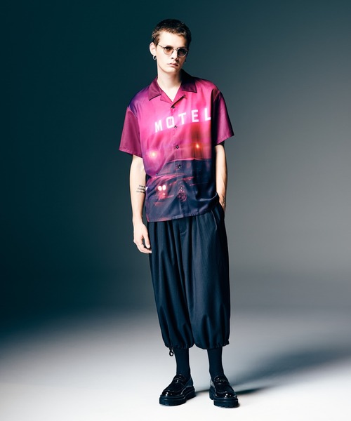 glamb（グラム）の「Easy Wide Cropped Pants / イージーワイドクロップドパンツ（その他パンツ・メンズ・ブラック/グレー・S/M/L）」の17枚目の写真