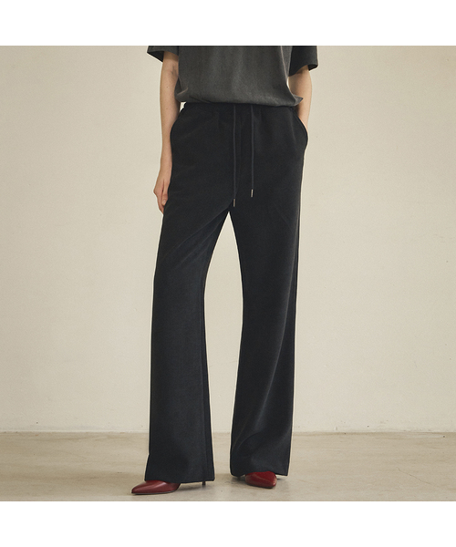 VANONE ATELIER(バノンアトリエ)の「P3210 ベルベットコーデュロイバンディングパンツ_ブラック(その他パンツ・レディース・ブラック・SMALL/MEDIUM)」の1枚目の写真