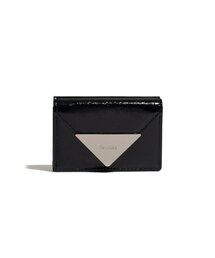 FENNEC（フェネック）の「CRINKLE TRIANGLE TRIPLE WALLET - BLACK（札入れ/マネークリップ）」
