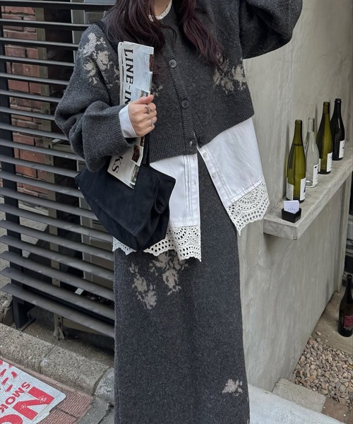 WILLFULLY(ウィルフリー)の「cropped flower jacquard knit cardigan(カーディガン/ボレロ・レディース・チャコール/その他・FREE)」の6枚目の写真