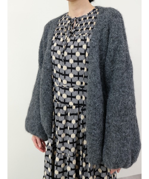 DOLLUPOOPS（ドールアップウップス）の「ループヤーンボリュームカーディガン（カーディガン/ボレロ・レディース・アイボリー/イエロー/チャコール・FREE）」の8枚目の写真