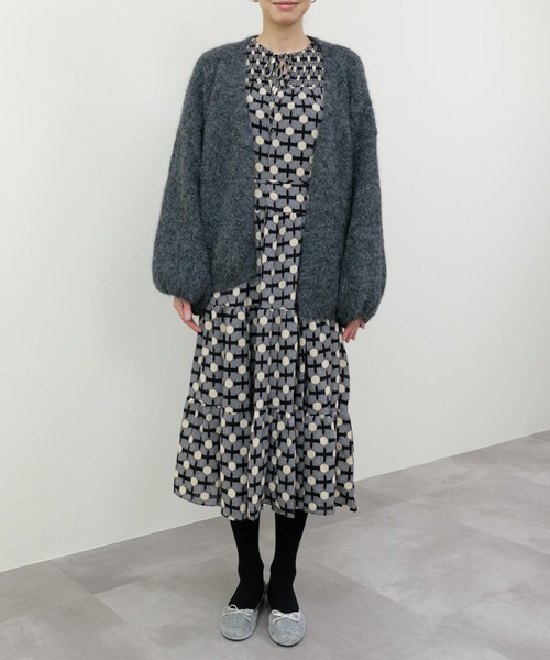 DOLLUPOOPS（ドールアップウップス）の「ループヤーンボリュームカーディガン（カーディガン/ボレロ・レディース・アイボリー/イエロー/チャコール・FREE）」の19枚目の写真