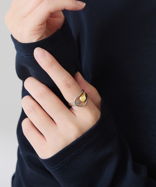 PAPILLONNER（パピヨネ）の「アクセントコンビリング（リング・レディース・シルバー・FREE）」の4枚目の写真