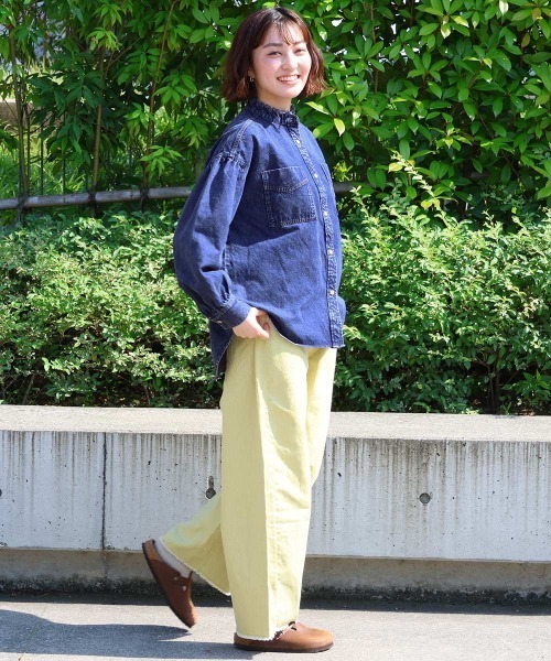 KRIFF MAYER Lady's Collection(クリフメイヤーレディースコレクション)の「【綿100%】カットオフバンドカラーデニムシャツ(シャツ/ブラウス・レディース・ライトブルー/ブラック/ストライプ/ダークブルー・LARGE/MEDIUM)」の11枚目の写真