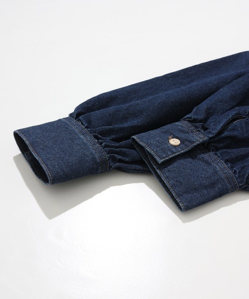 KRIFF MAYER Lady's Collection(クリフメイヤーレディースコレクション)の「【綿100%】カットオフバンドカラーデニムシャツ(シャツ/ブラウス・レディース・ライトブルー/ブラック/ストライプ/ダークブルー・LARGE/MEDIUM)」の17枚目の写真