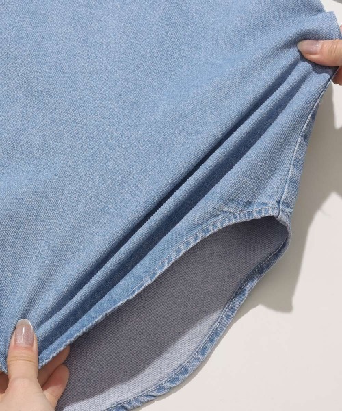 KRIFF MAYER Lady's Collection(クリフメイヤーレディースコレクション)の「【綿100%】カットオフバンドカラーデニムシャツ(シャツ/ブラウス・レディース・ライトブルー/ブラック/ストライプ/ダークブルー・LARGE/MEDIUM)」の20枚目の写真