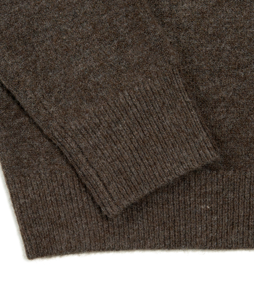 EXCONTAINER（エックスコンテナ）の「ミニマルボタンラウンドネッククロップカーディガン (MUTE BROWN)（カーディガン/ボレロ・メンズ・その他・MEDIUM/LARGE/X-LARGE）」の11枚目の写真