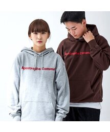 APOSTROPHE COMMA（アポストロフィコンマ）の「ベーシックフルネームロゴフードパーカー (グレー/レッド)（パーカー）」
