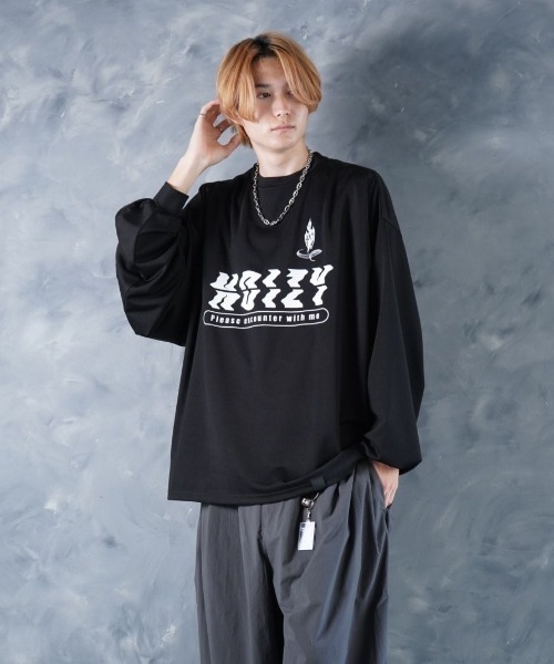 NOIZY(ノイジー)の「Encounter Logo T/Crosskey Logo T / オーバーサイズ ワイドスリーブ 長袖 ゲーム プリント グラフィックデザイン ロンT(Tシャツ/カットソー・メンズ・Black/ブラウン/ブルー/ブラック系その他/グレー系その他/グレー・LARGE/MEDIUM)」の17枚目の写真