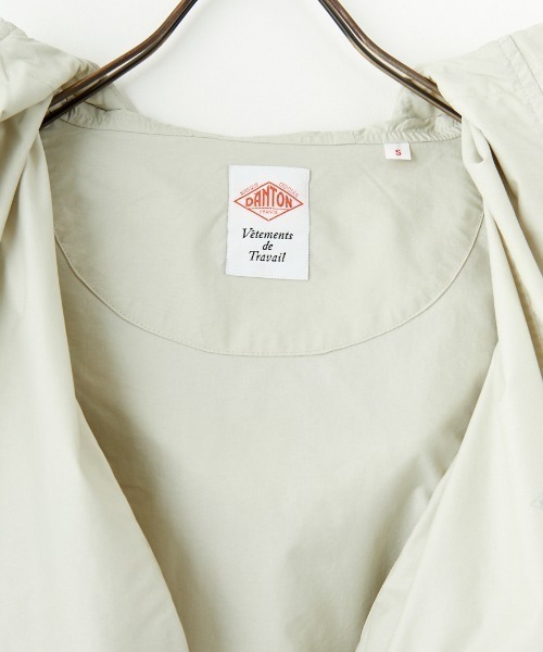 DANTON（ダントン）の「[DANTON/ダントン] ショート丈 フード付きナイロンジャケット（ブルゾン・レディース・ピンク/グレイッシュベージュ/ブラック・L/M/XL）」の13枚目の写真