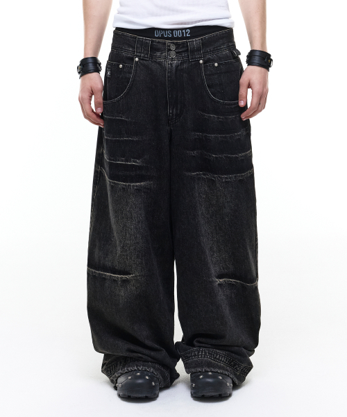 OPUS 0012(オーパス0012)の「Op. 09 CLAWED MELTED DENIM PANTS BLACK(デニムパンツ・レディース・その他・SMALL/MEDIUM/LARGE)」の1枚目の写真