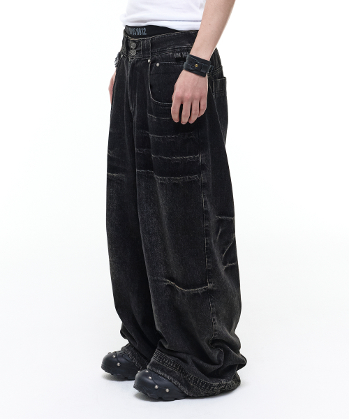 OPUS 0012(オーパス0012)の「Op. 09 CLAWED MELTED DENIM PANTS BLACK(デニムパンツ・レディース・その他・SMALL/MEDIUM/LARGE)」の2枚目の写真