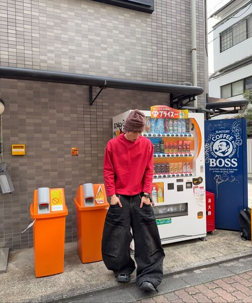 OPUS 0012(オーパス0012)の「Op. 09 CLAWED MELTED DENIM PANTS BLACK(デニムパンツ・レディース・その他・SMALL/MEDIUM/LARGE)」の5枚目の写真