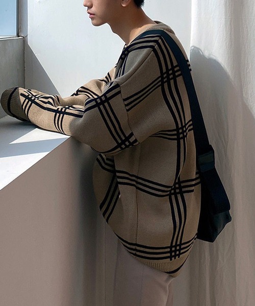 WESTBOY（ウエストボーイ）の「レザーライク スクエアー ショルダーバッグ WO25W12BG05（ショルダーバッグ・メンズ・ブラック・FREE）」の4枚目の写真