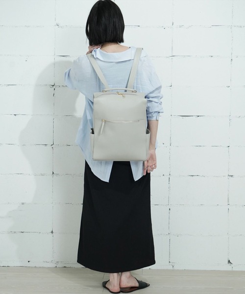 Legato Largo(レガートラルゴ)の「"02"≪Legato Largo≫Bright/ブライト 6ポケット/11L リュック(バックパック/リュック・レディース・ライトグレー/モカ/ブラック/アイボリー・ONE SIZE)」の7枚目の写真