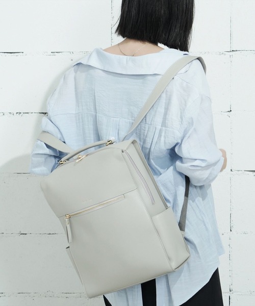 Legato Largo(レガートラルゴ)の「"02"≪Legato Largo≫Bright/ブライト 6ポケット/11L リュック(バックパック/リュック・レディース・ライトグレー/モカ/ブラック/アイボリー・ONE SIZE)」の8枚目の写真