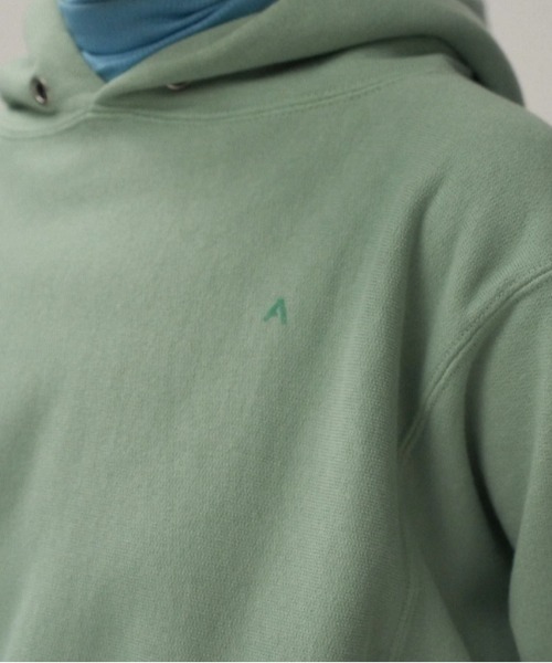 ATON（エイトン）の「ATON（エイトン）NATURAL DYED URAKE | HOODIE【2026年入荷モデル】（パーカー・メンズ・ブルー/モスグリーン・4/6）」の6枚目の写真