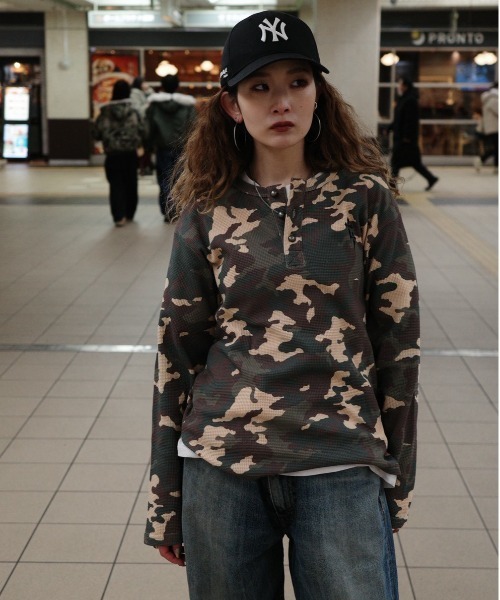 bike star(バイクスター)の「BIKE STAR ワンポイント刺繍総柄ワッフルヘンリーネックT(Tシャツ/カットソー・メンズ・カーキ系/カーキ・L/M)」の16枚目の写真