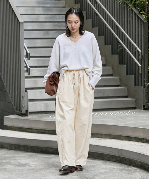 JOURNAL STANDARD(ジャーナルスタンダード)の「《追加2》Corduroy Barrel イージーパンツ(その他パンツ・レディース・アイボリー/ブラウン・36/38)」の3枚目の写真