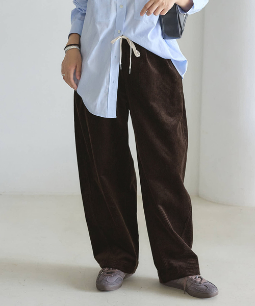 JOURNAL STANDARD(ジャーナルスタンダード)の「《追加2》Corduroy Barrel イージーパンツ(その他パンツ・レディース・アイボリー/ブラウン・36/38)」の22枚目の写真