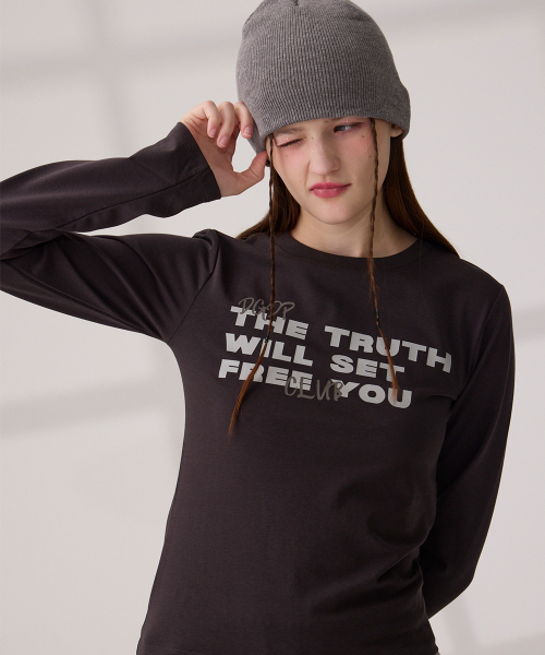 DANGLEDROP（ダングルドロップ）の「DGDP FREE YOUセミクロップロングスリーブチャコール（Tシャツ/カットソー・レディース・その他・FREE）」の14枚目の写真