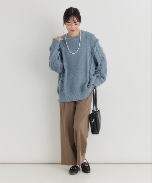 Right-on(ライトオン)の「HONEYSUCKLE ROSE(ハニーサックルローズ)【レディース】ケーブルフリンジセーター(ニット/セーター・レディース・オフホワイト/ブラウン/ブルー・L/M)」の16枚目の写真